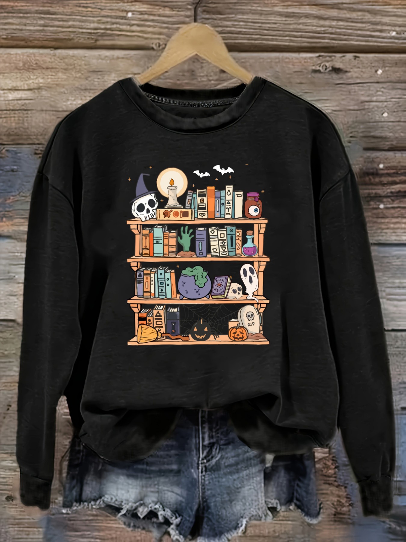 Bookshelf - Women's Casual Long Sleeve Crew Neck